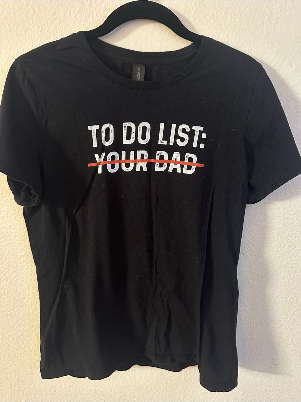 Gildan Graphic Short Sleeve Tee in Black